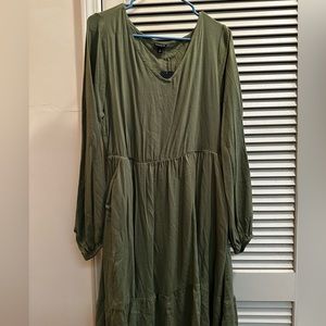 Torrid green dress NWT